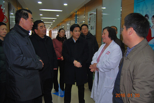 江苏红会、省红会视察备灾仓库及参加中医医院门诊楼剪彩 075.jpg