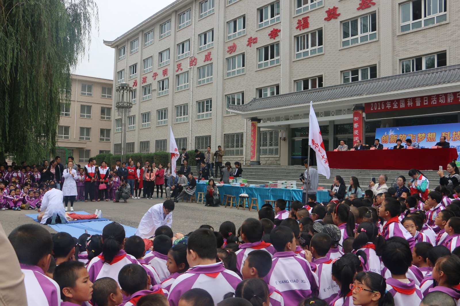 DB00046B@D65ECC27.1046E257.JPG