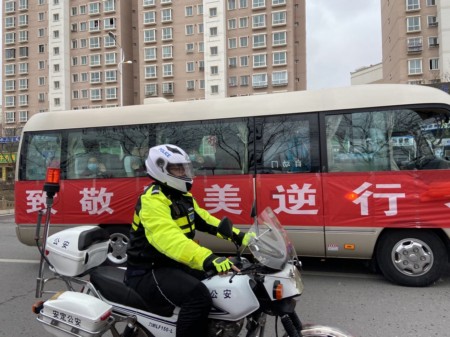 文中.jpg 文中.jpg