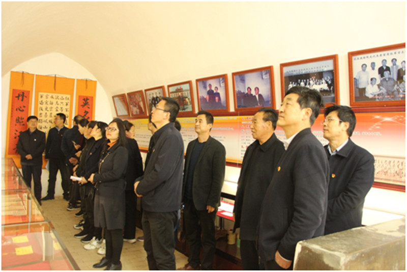 文中1.jpg