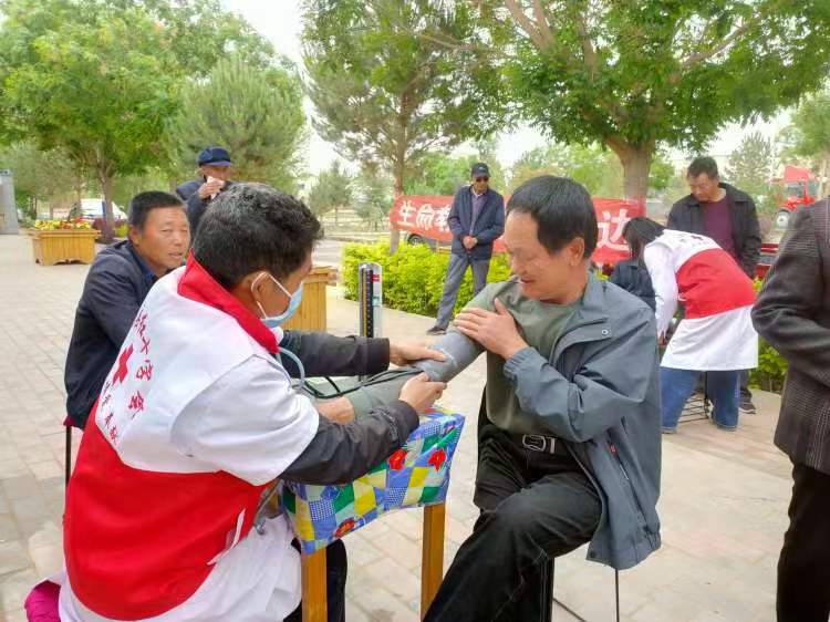 5.2.免费义诊，健康你我.jpg