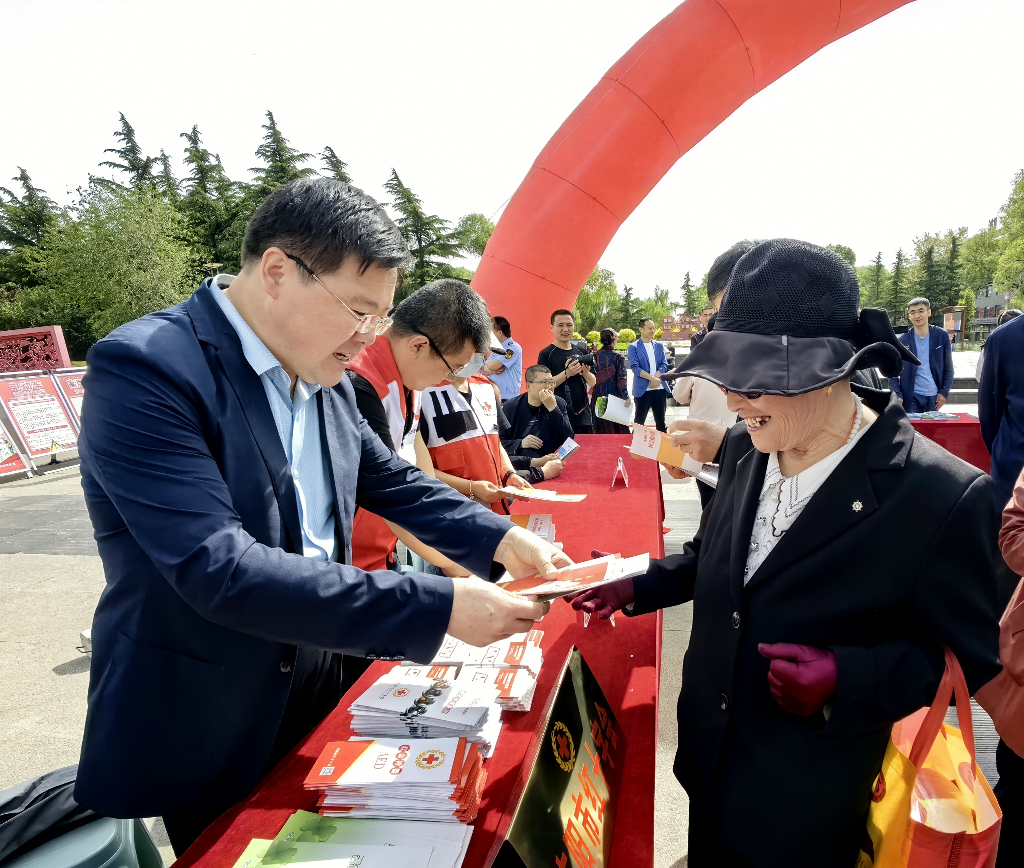 图片2.jpg