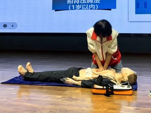 图片8.jpg