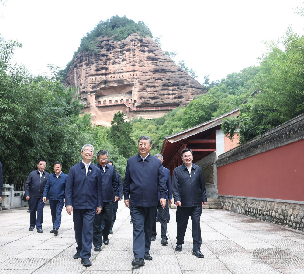 38.12.习近平在陕西宝鸡市和甘肃天水市考察调研.jpeg