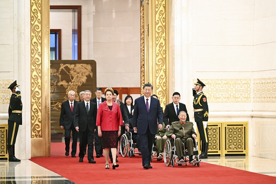 49.1.中华人民共和国国家勋章和国家荣誉称号颁授仪式.jpg 49.1.中华人民共和国国家勋章和国家荣誉称号颁授仪式.jpg