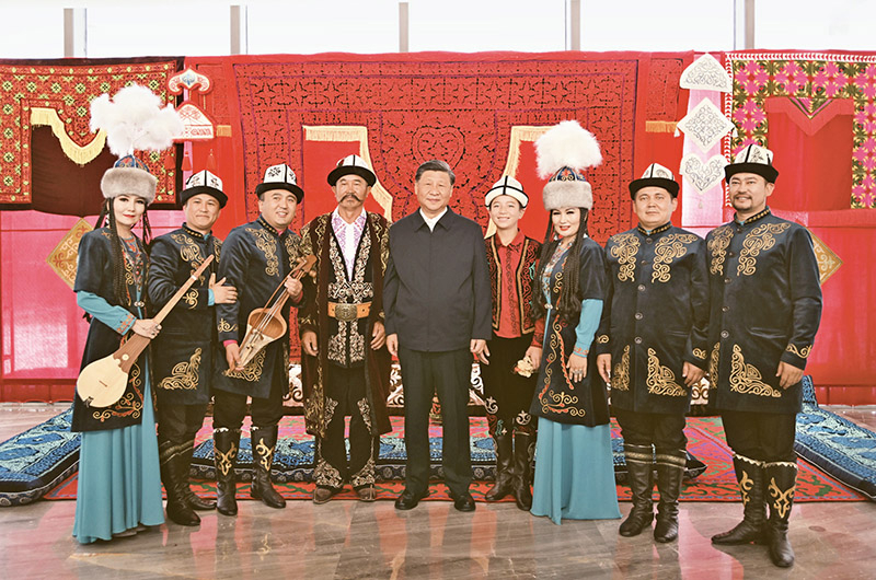8.在文艺工作座谈会上的讲话.jpg 8.在文艺工作座谈会上的讲话.jpg