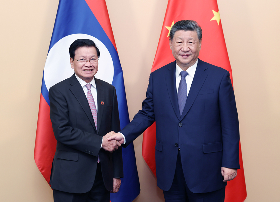 56.1.习近平会见老挝人民革命党中央总书记、国家主席通伦.jpg 56.1.习近平会见老挝人民革命党中央总书记、国家主席通伦.jpg