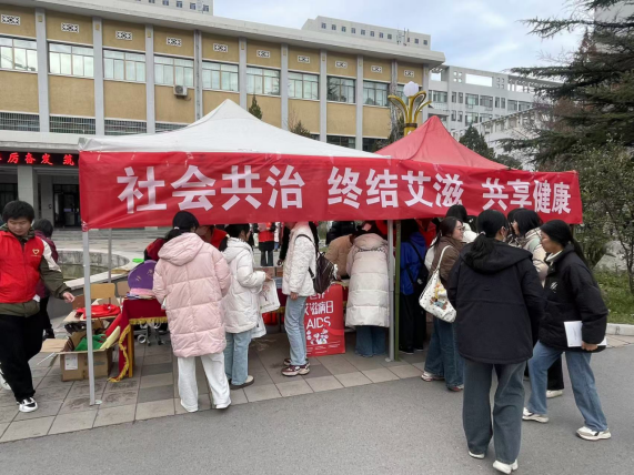 5.2.秦州区红十字会照片2.png