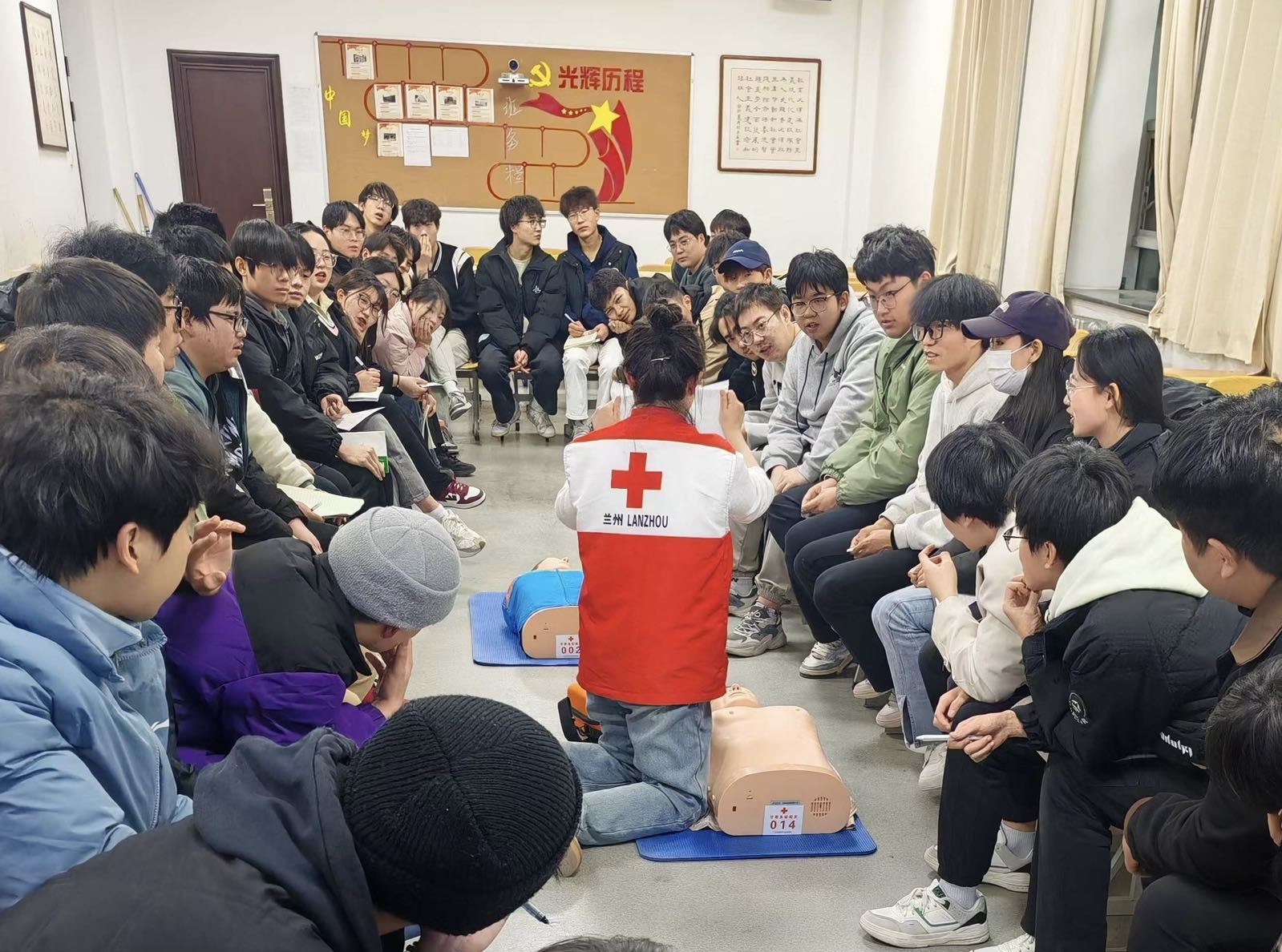 大学培训.jpg