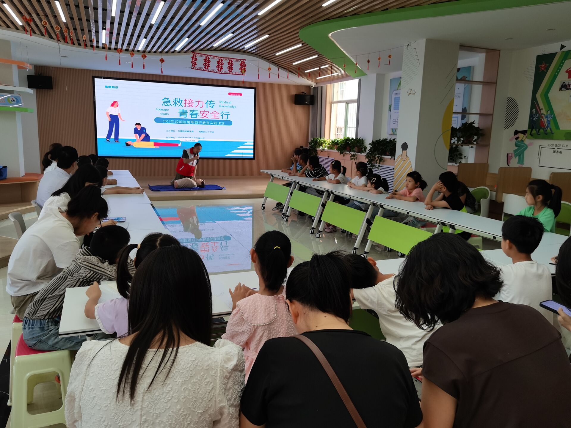 新科路社区.jpg